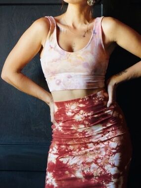 NWT Of Earth & Salt Kristina Skirt Crinkle Clove Size Large